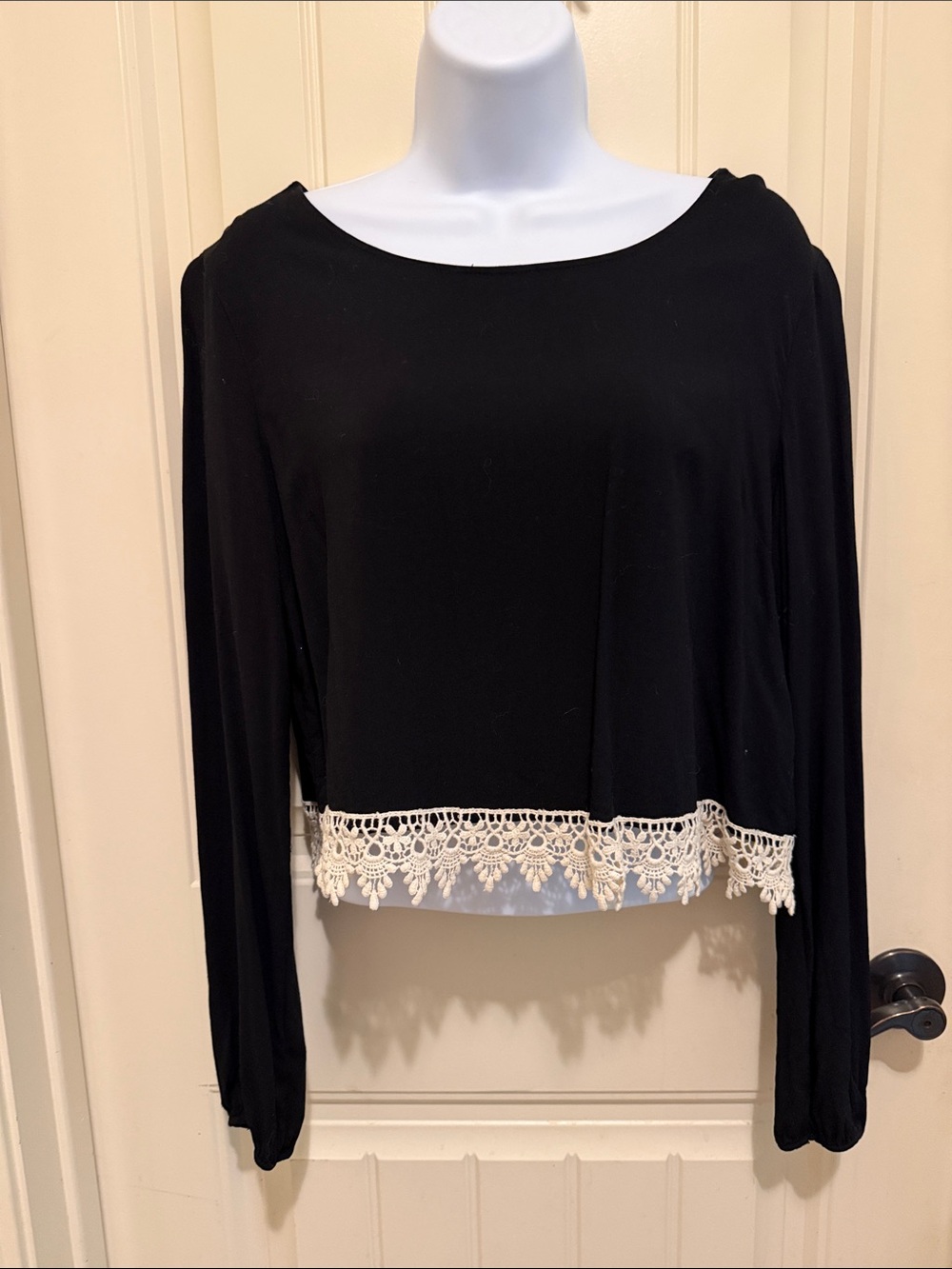 Forever 21 - Black Long-Sleeve Crop Top Blouse with White Lace Trim